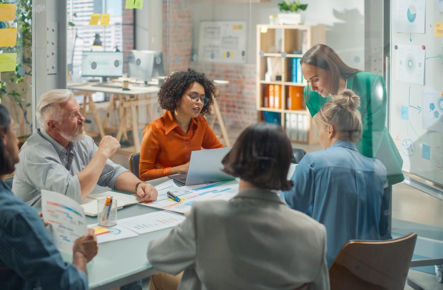 What is a Brand Strategy? A Guide to Building a Strong Brand